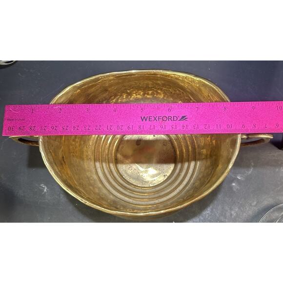 Vintage Oval Brass Footed Cache Pot Planter, Hammered, Double Handles 10x6x5 - Picture 7 of 7